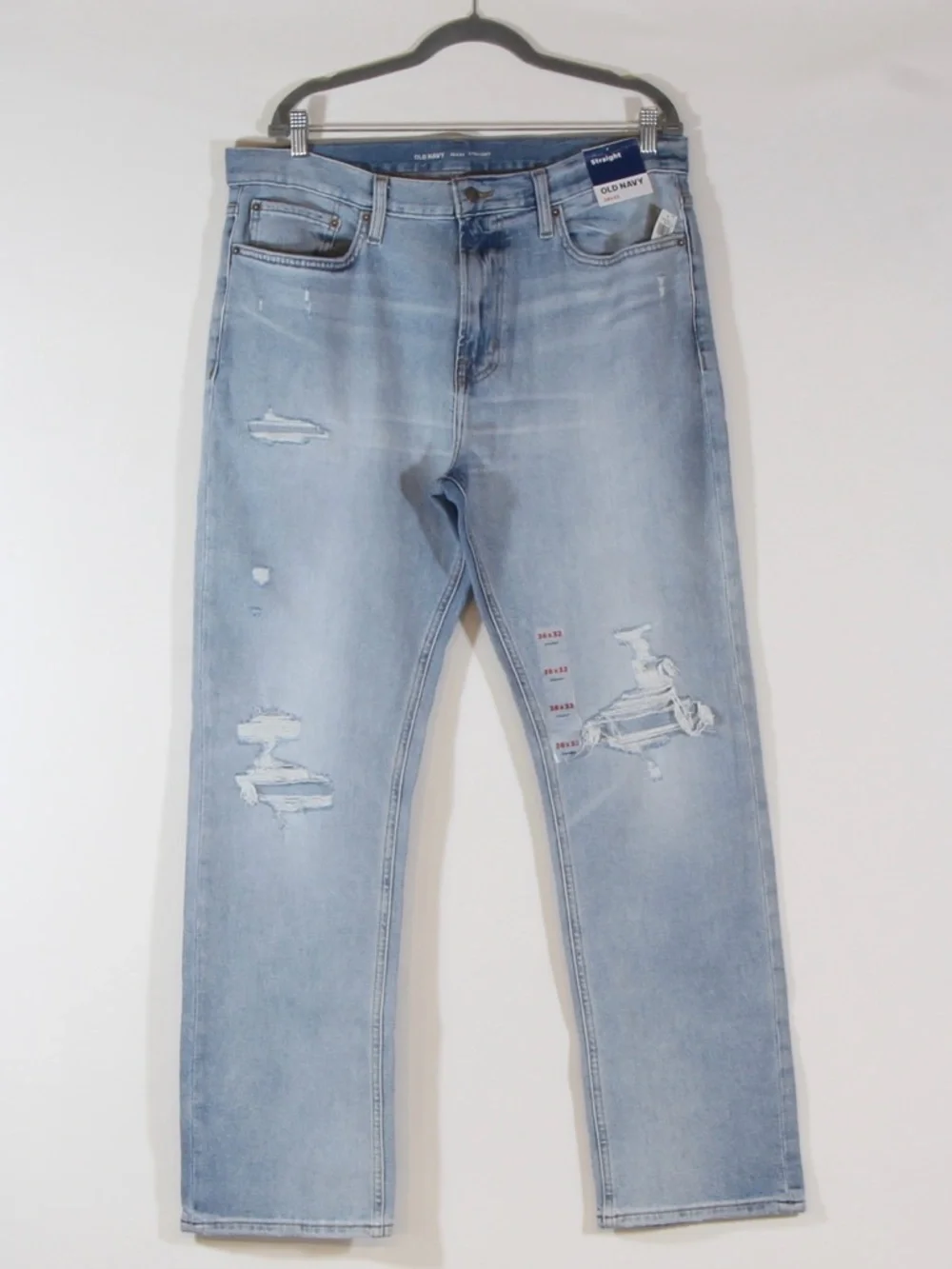 Old Navy Men's Light Wash Distressed Blue Straight Jeans NWT